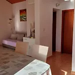 Apartment With Parking Space - 24737 Vodice