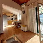 Apartment With Parking Space - 24737 Vodice