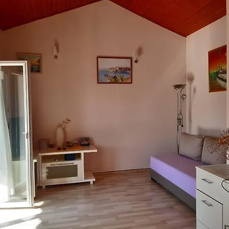 公寓 With Parking Space - 24737 *