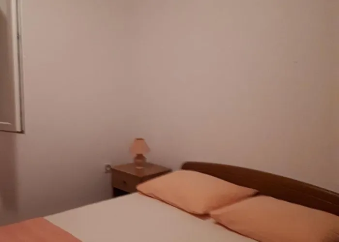 Appartamento With Parking Space - 24737